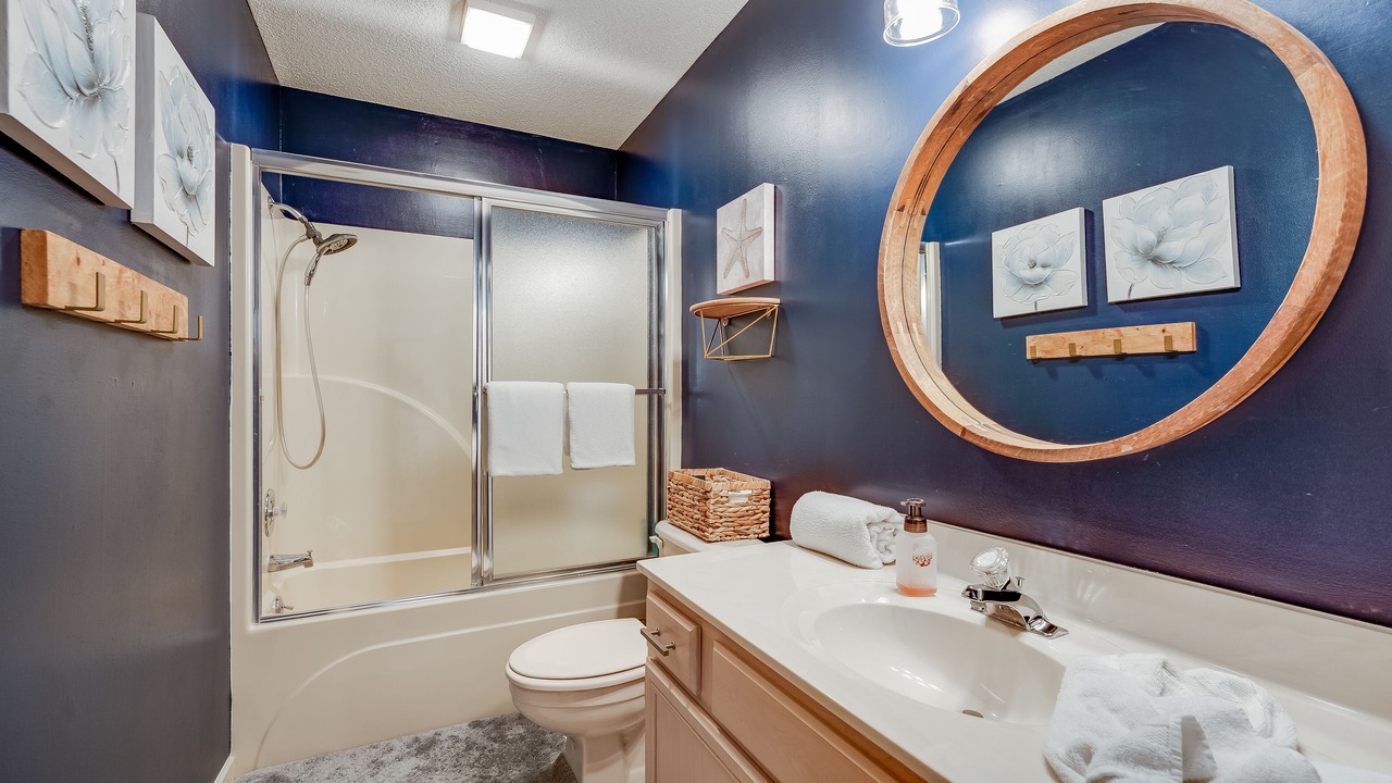 Photo of Bathroom in Lake Ozark