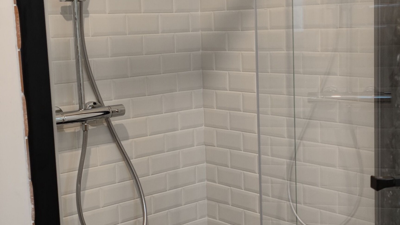 Photo of Bathroom in Guipavas