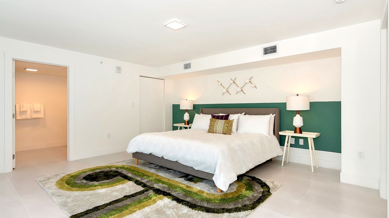 Photo of Bedroom in Coral Way