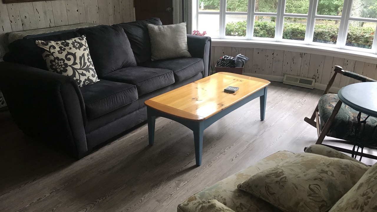 Photo of Livingroom in Silver Beach