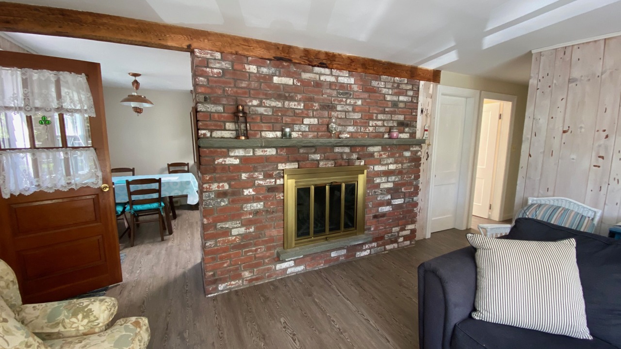 Photo of Livingroom in Silver Beach