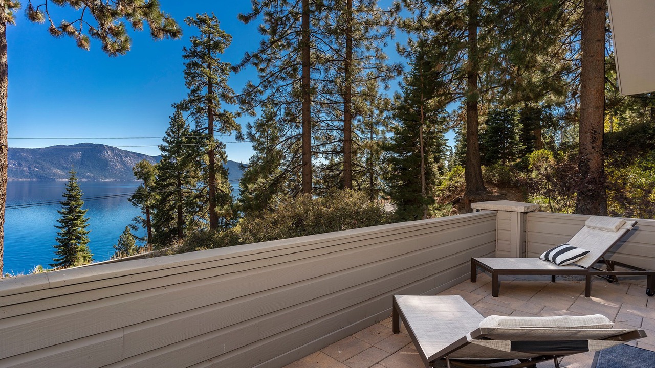 Photo of Patio Balcony in Crystal Bay