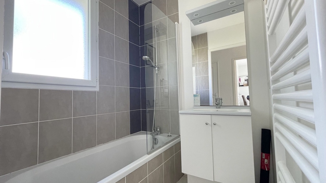 Photo of Bathroom in Saint-Brevin-l'Ocean