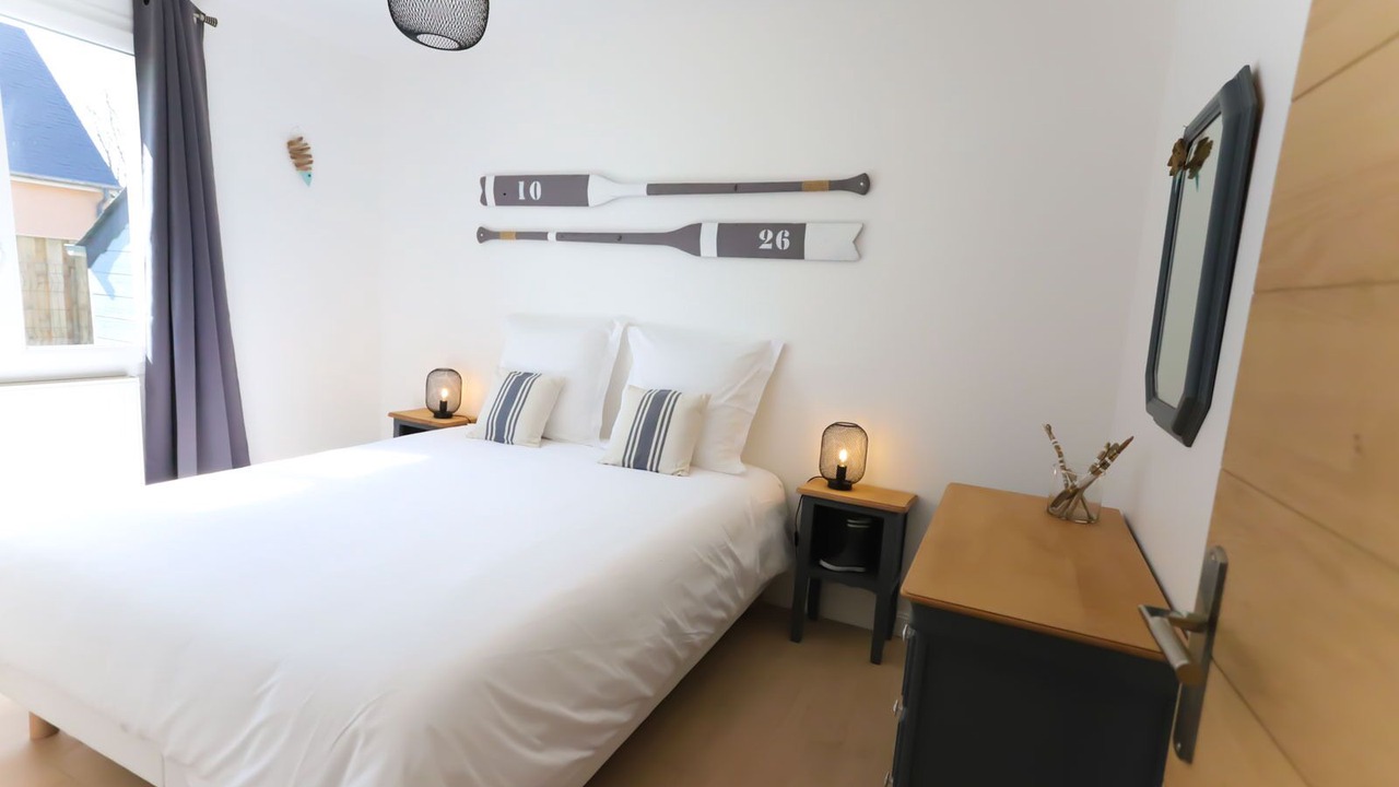 Photo of Bedroom in Sainte-Marie-du-Mont