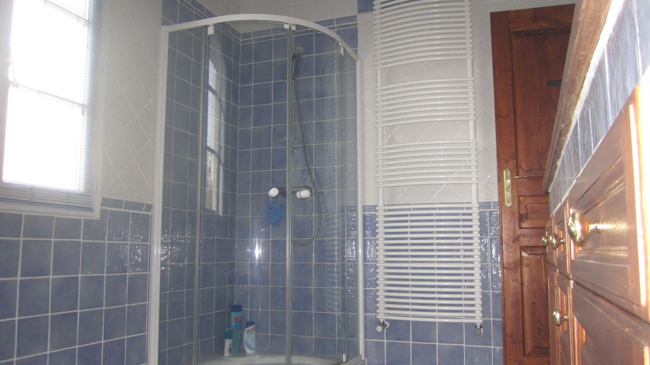 Photo of Bathroom in Montaren-et-Saint-Mediers