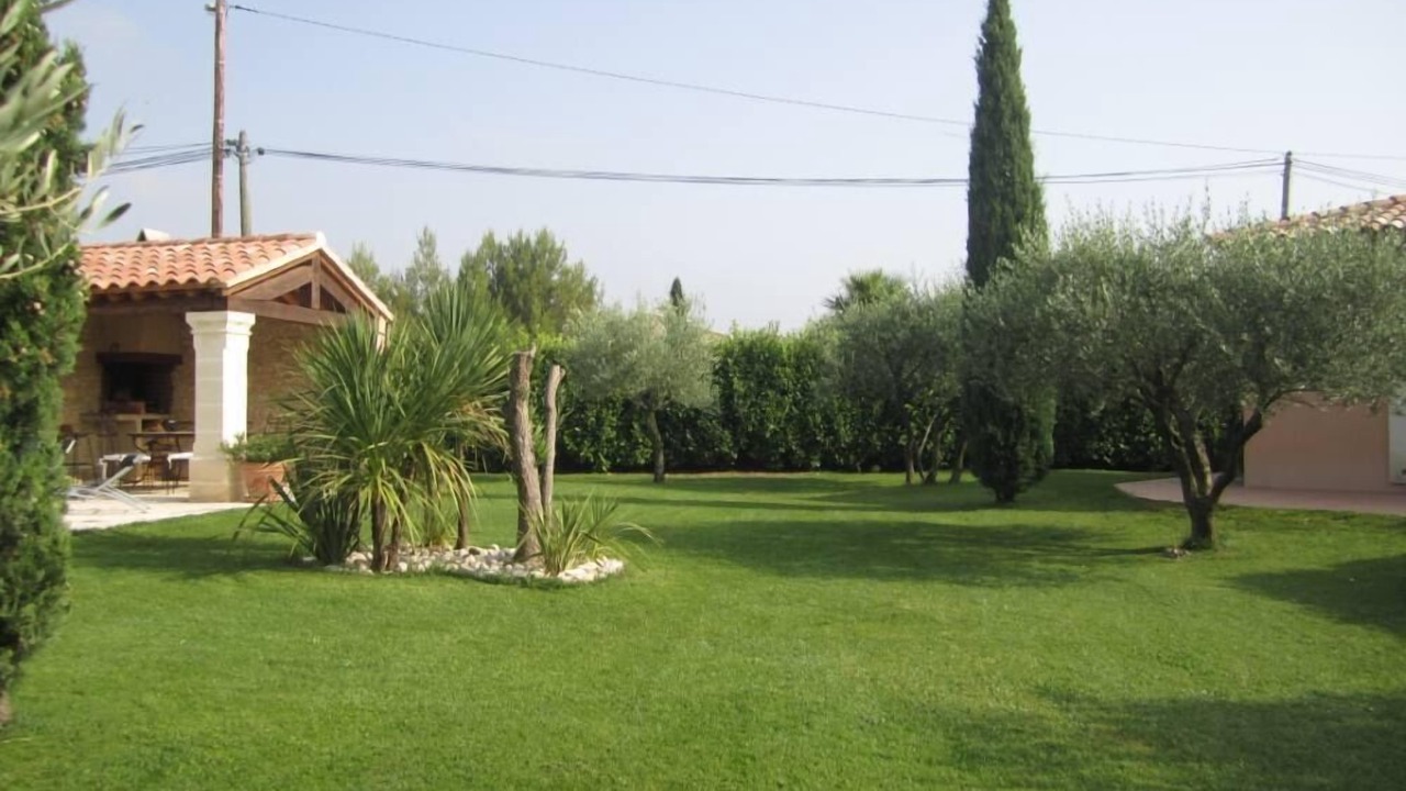 Photo of Outdoor in Montaren-et-Saint-Mediers