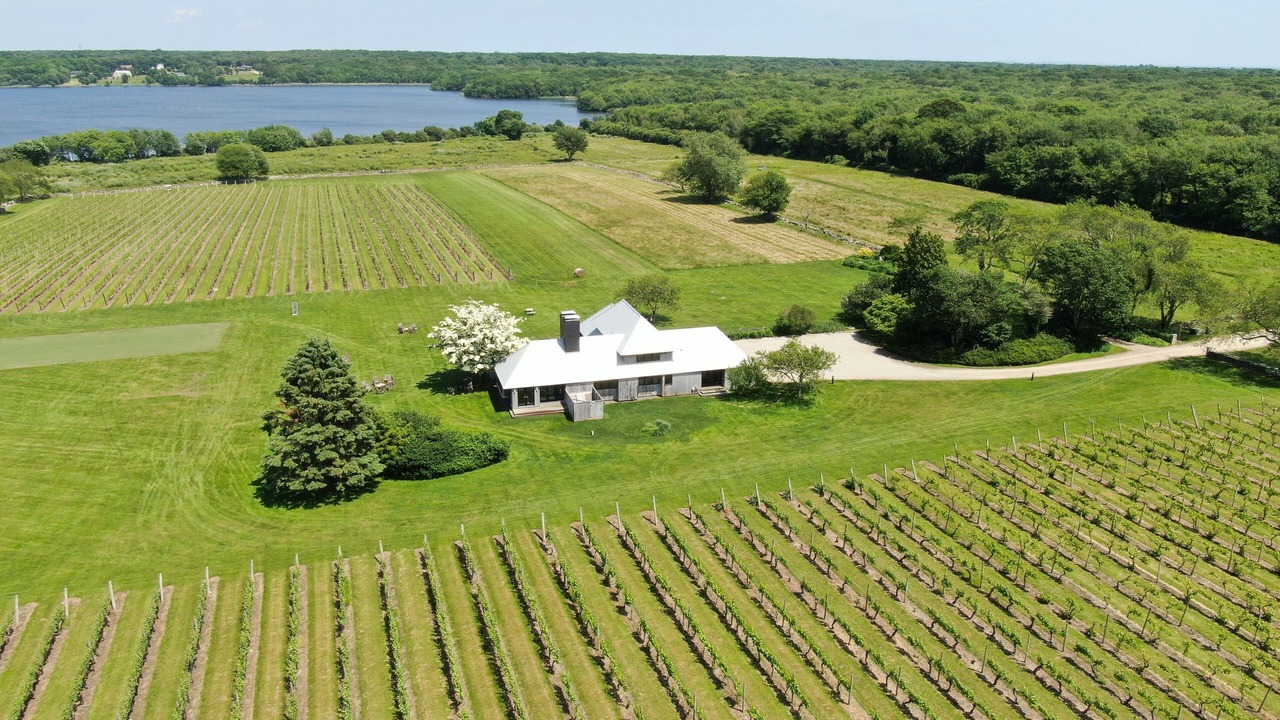 Photo of Outdoor in Little Compton