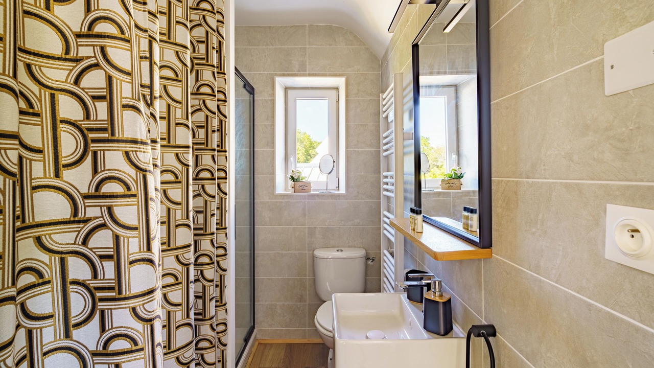 Photo of Bathroom in Loctudy