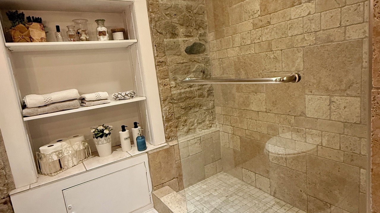 Photo of Bathroom in Elora
