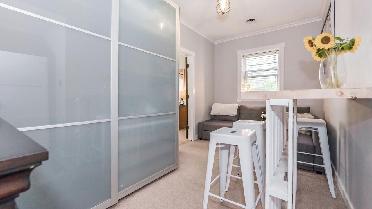 Photo of Livingroom in Elora