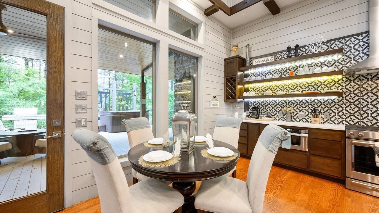 Photo of Kitchen in Hochatown