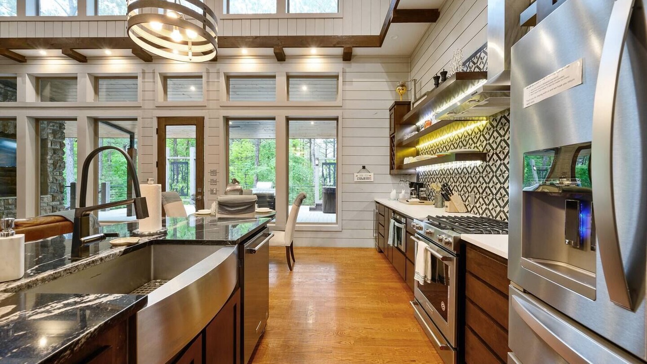Photo of Kitchen in Hochatown