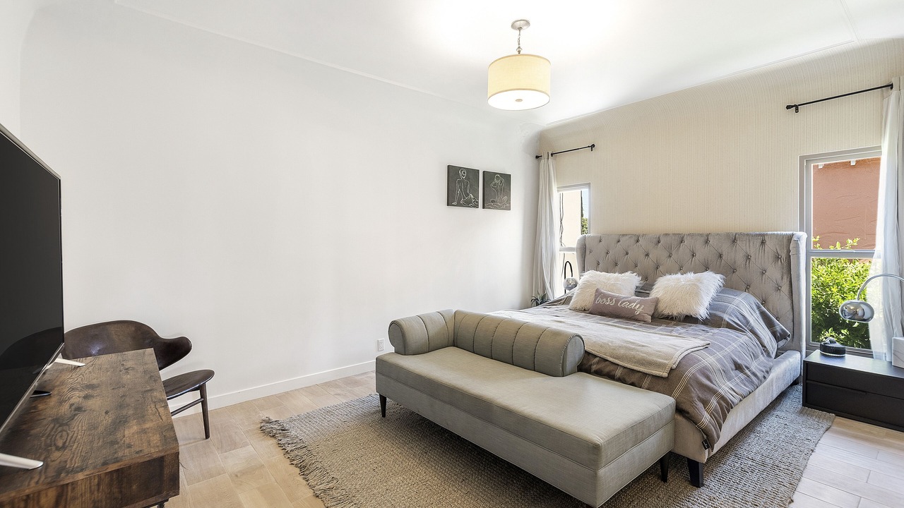 Photo of Livingroom in Pico - Robertson