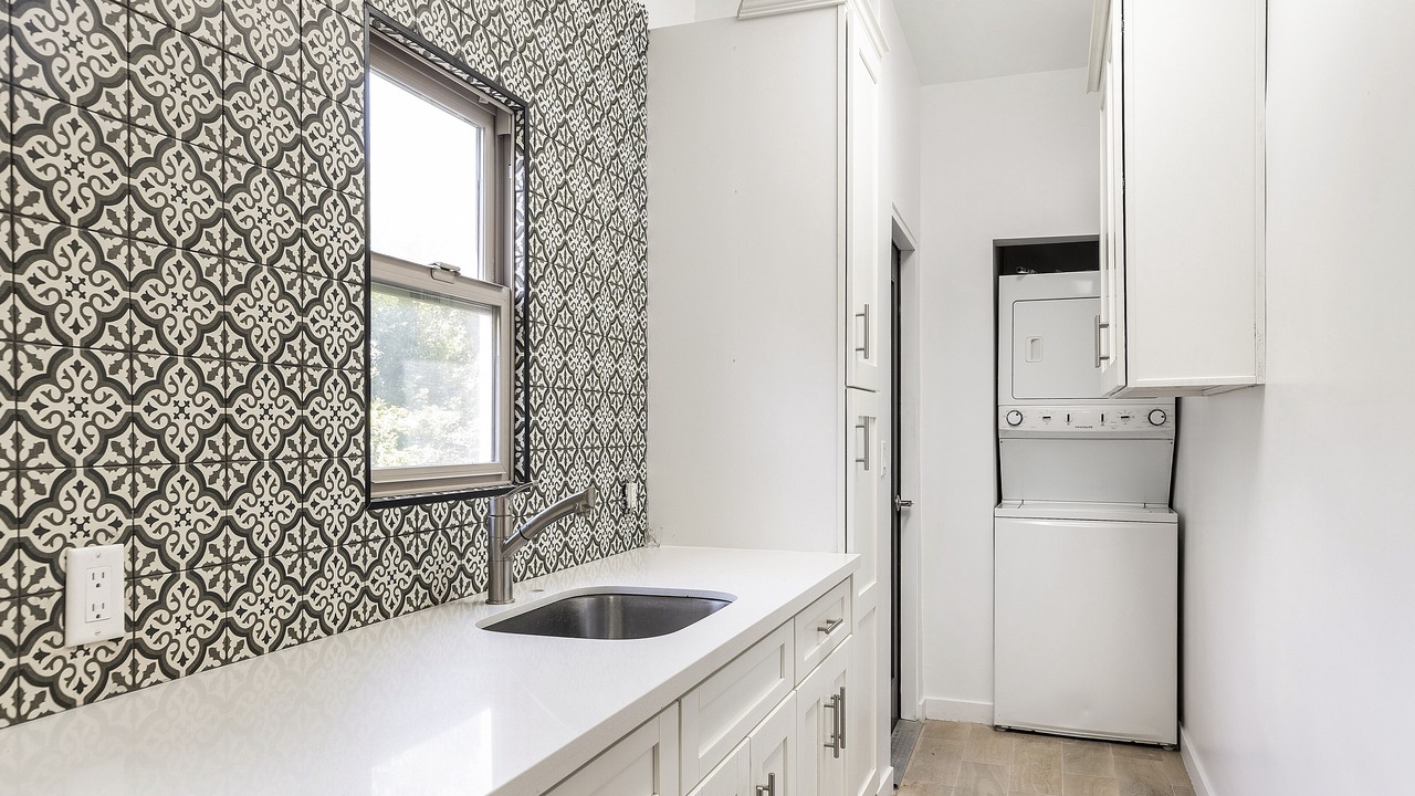 Photo of Kitchen in Pico - Robertson