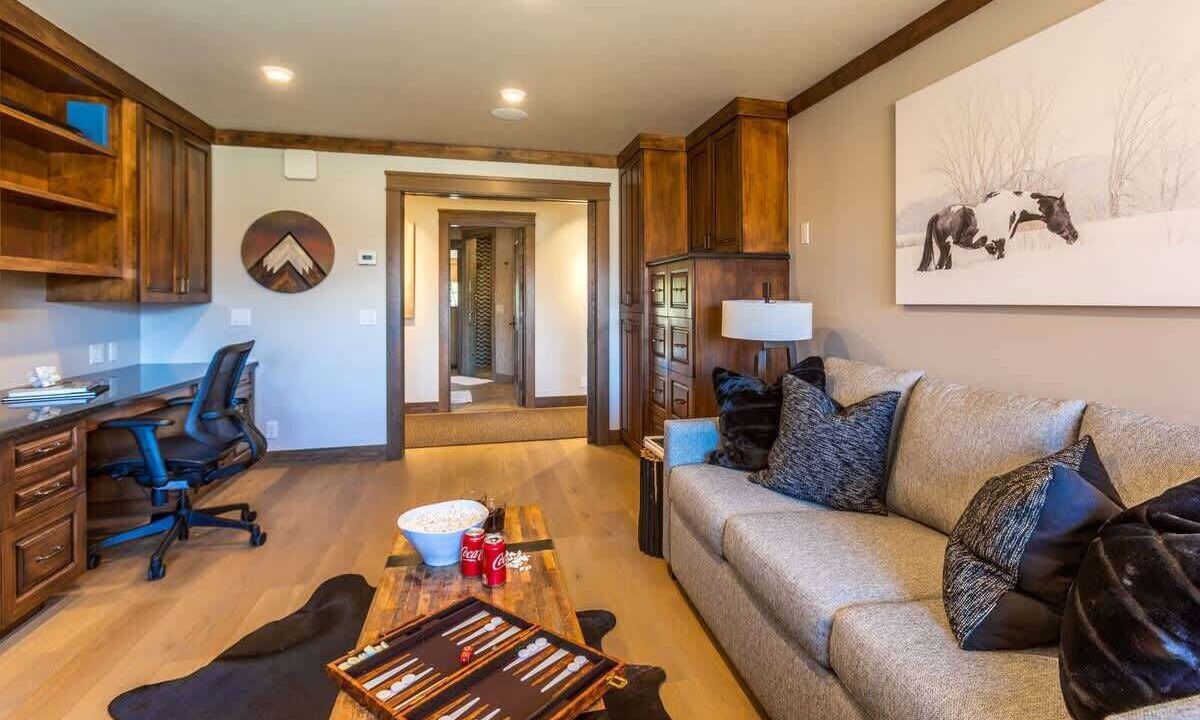 Photo of Livingroom in Jackson