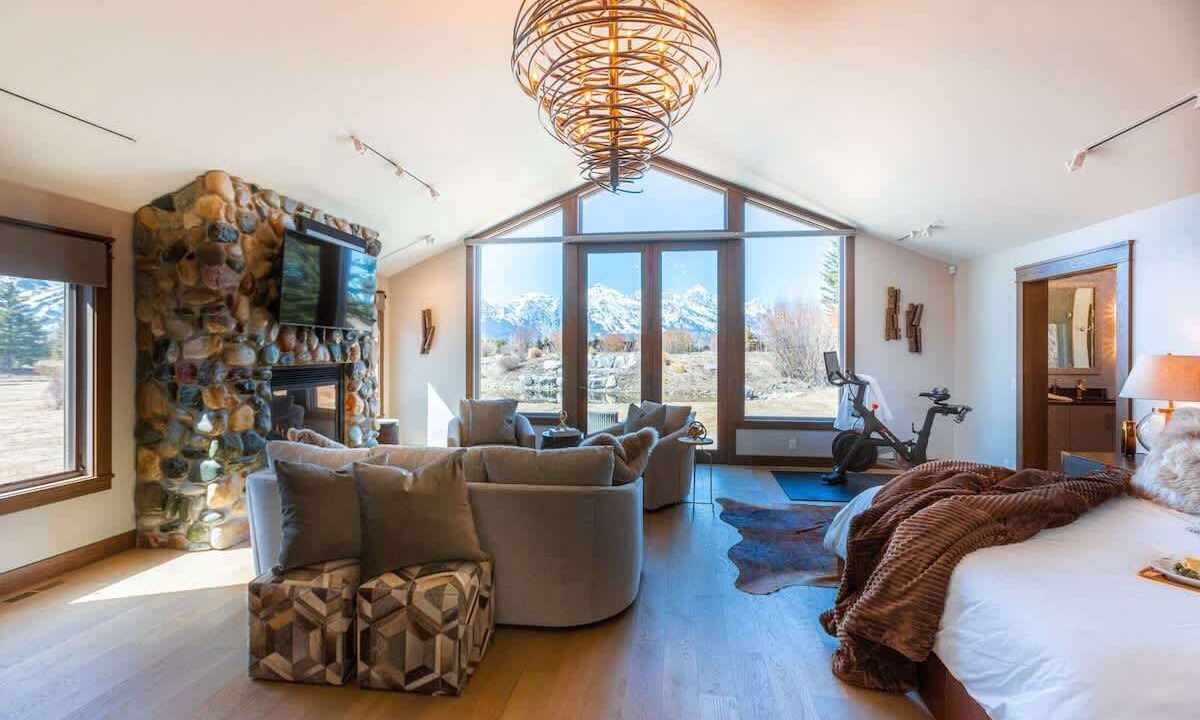 Photo of Bedroom in Jackson