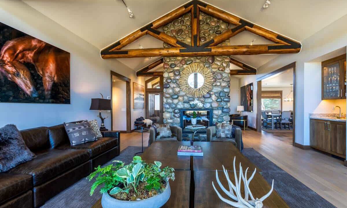 Photo of Livingroom in Jackson