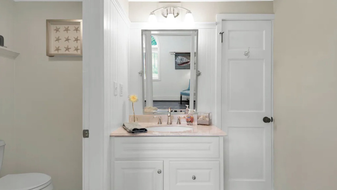 Photo of Bathroom in Ogunquit