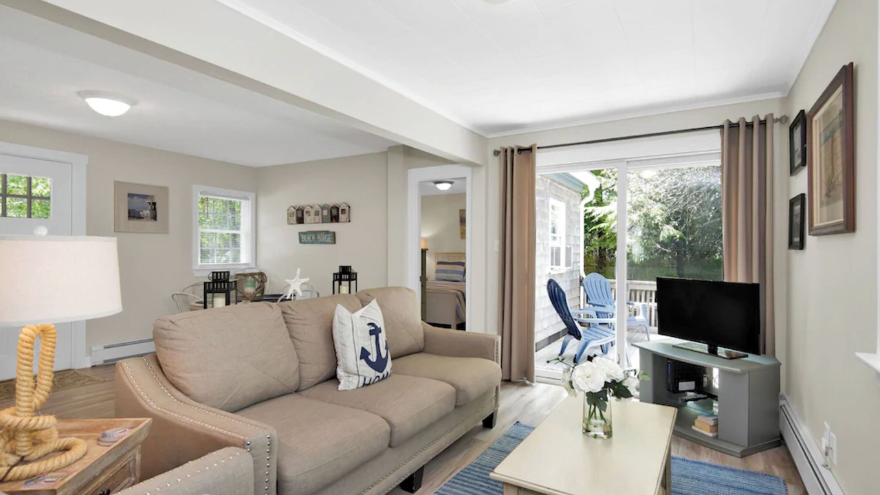 Photo of Livingroom in Ogunquit