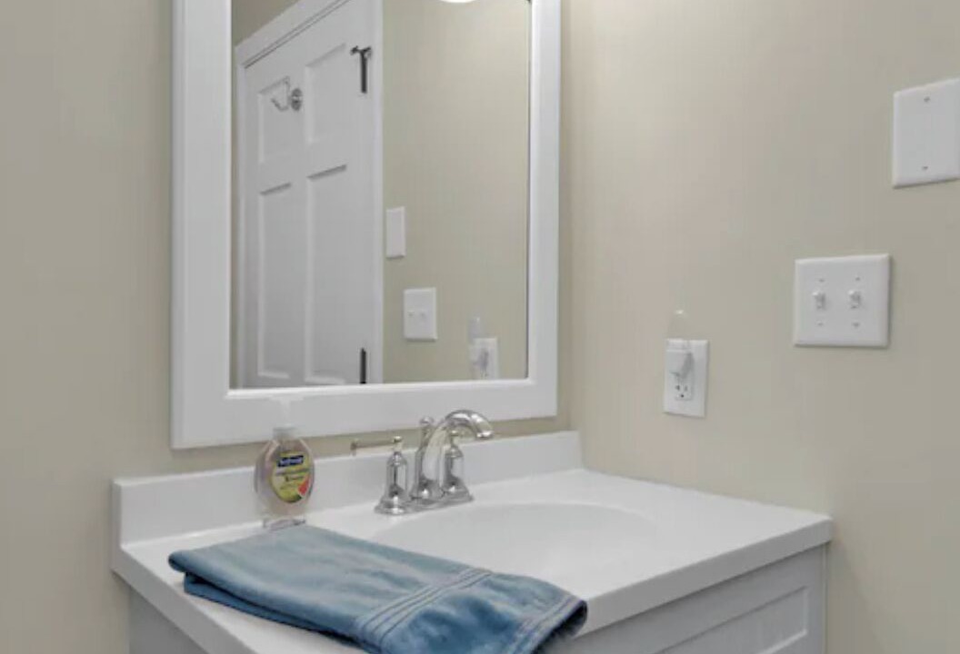 Photo of Bathroom in Ogunquit