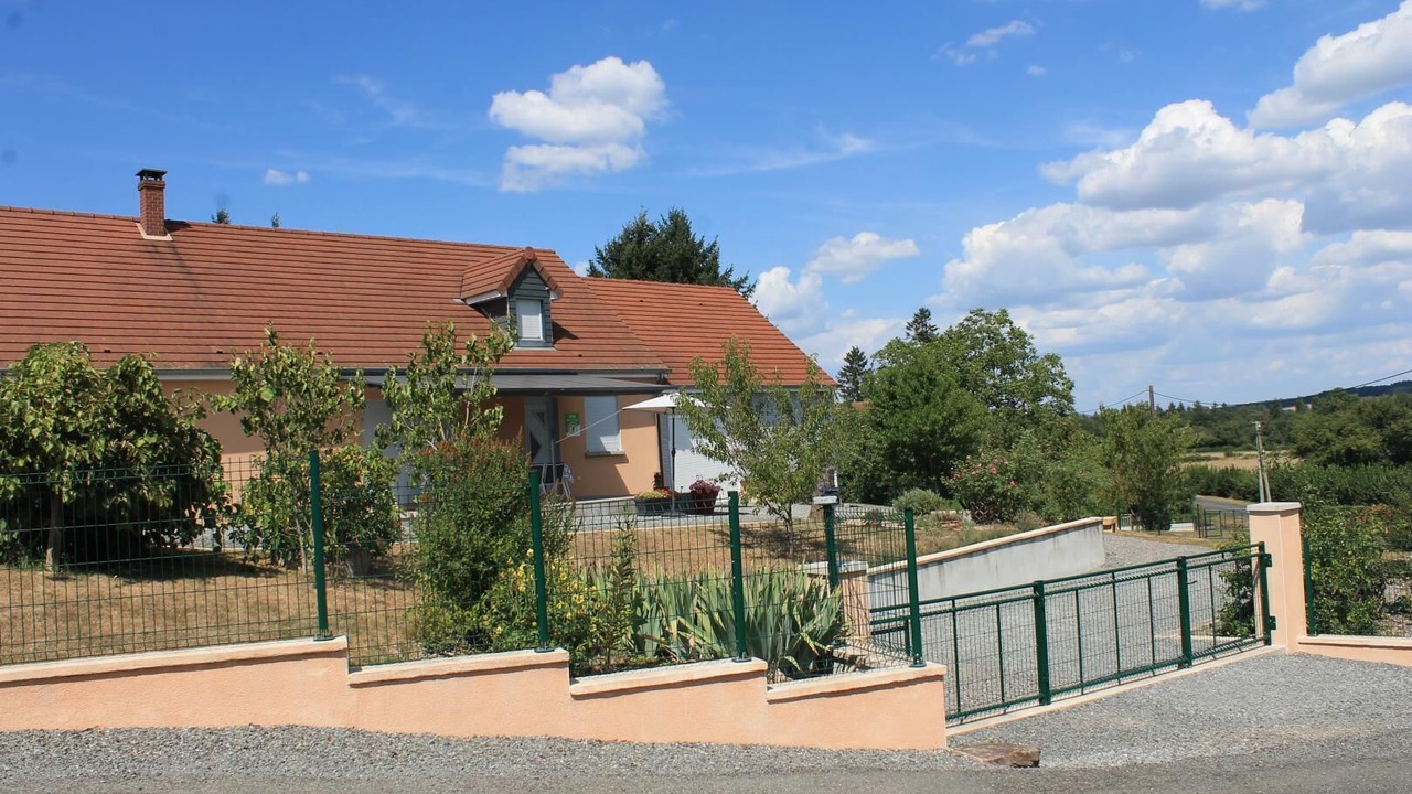 Photo of Outdoor in Uxeau