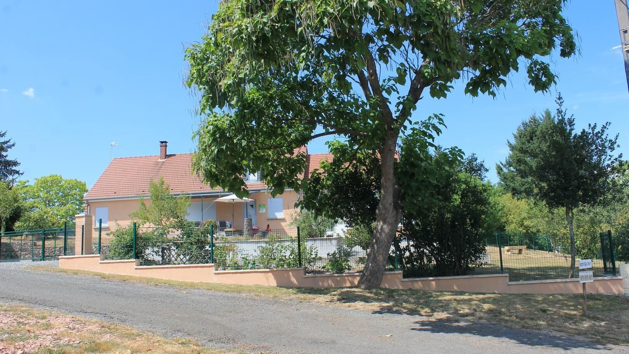 Photo of Outdoor in Uxeau