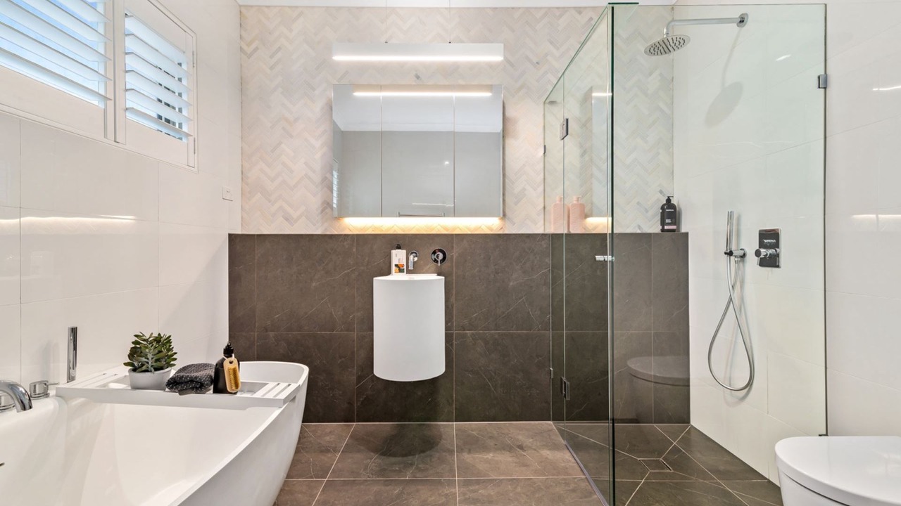 Photo of Bathroom in Hampton