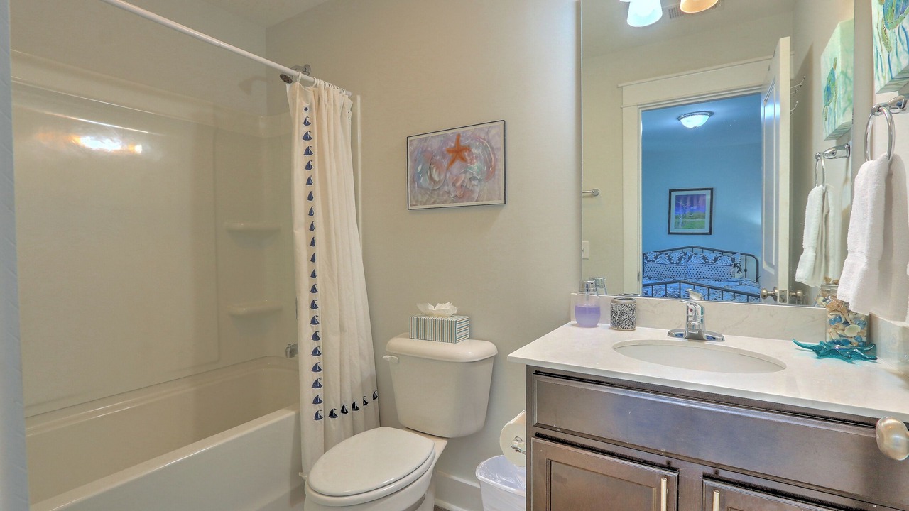 Photo of Bathroom in Palmetto Dunes