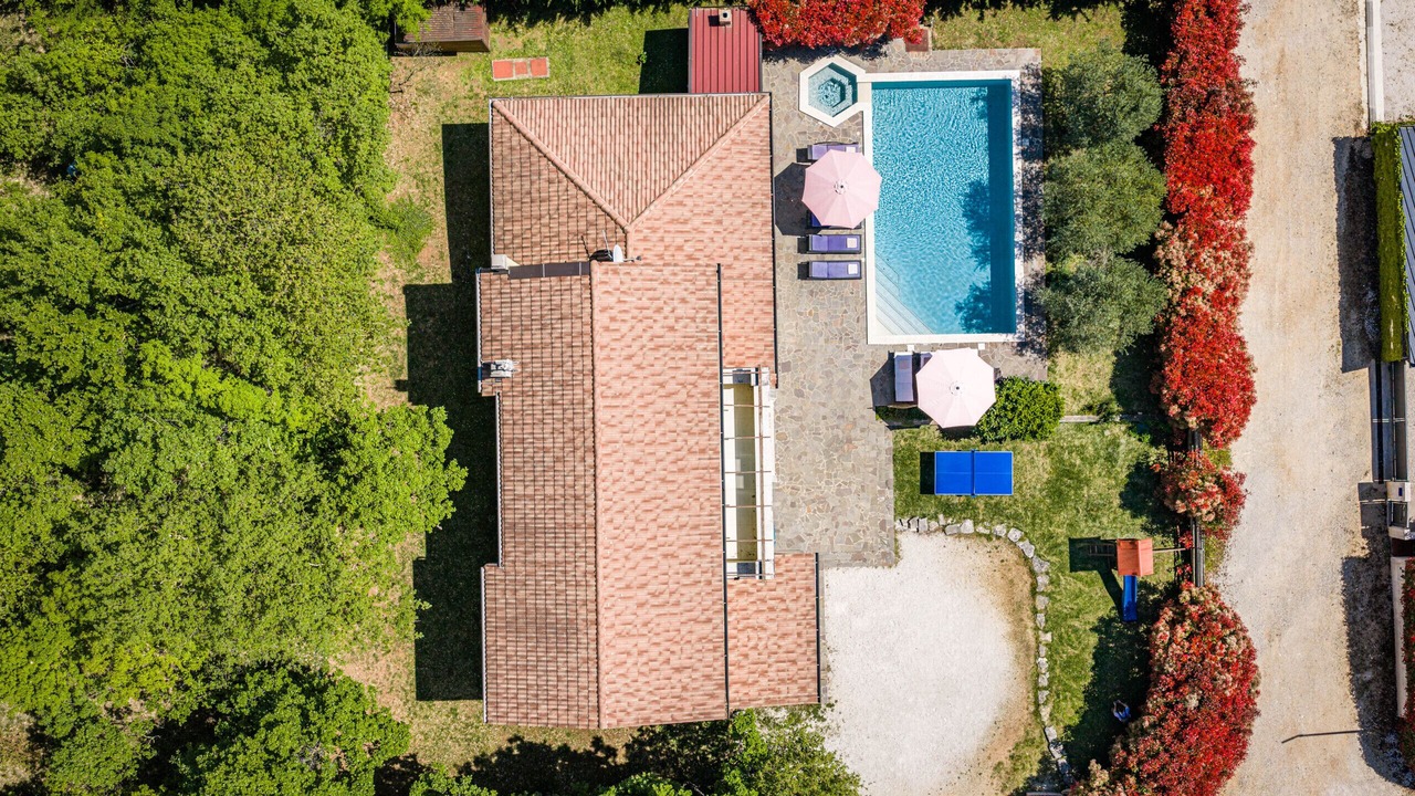 Photo of Outdoor in Muzini