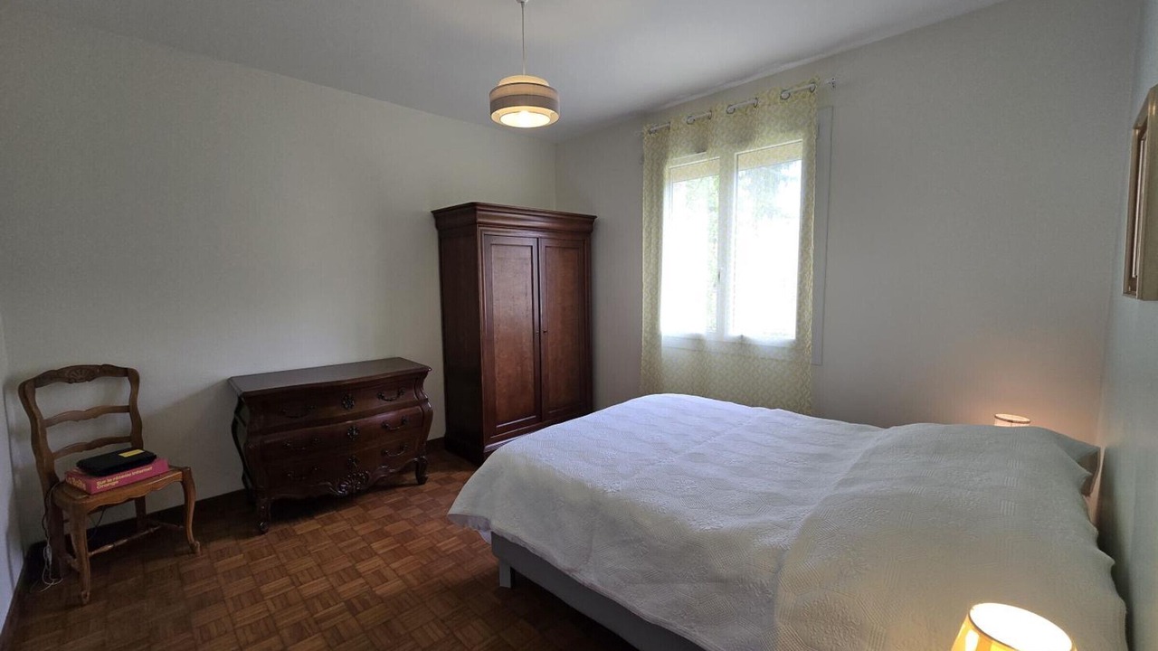Photo of Bedroom in Saint-Chamassy