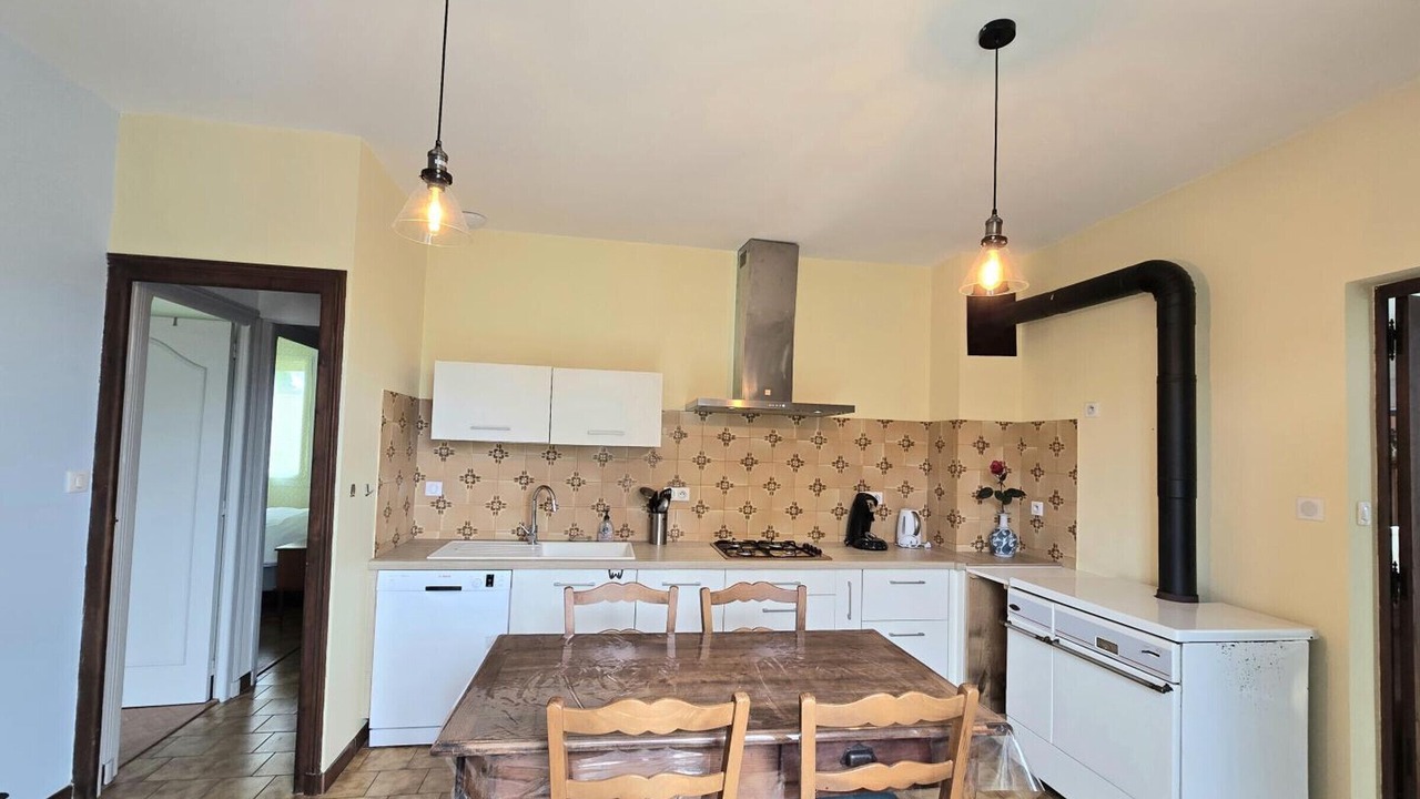 Photo of Kitchen in Saint-Chamassy