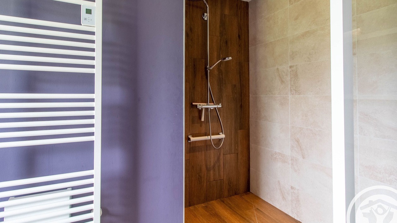Photo of Bathroom in Rochefort-sur-Loire