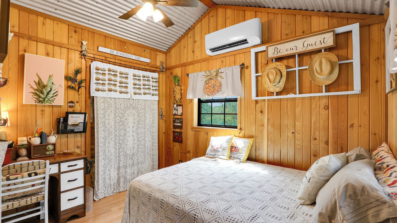 Photo of Bedroom in Wimberley