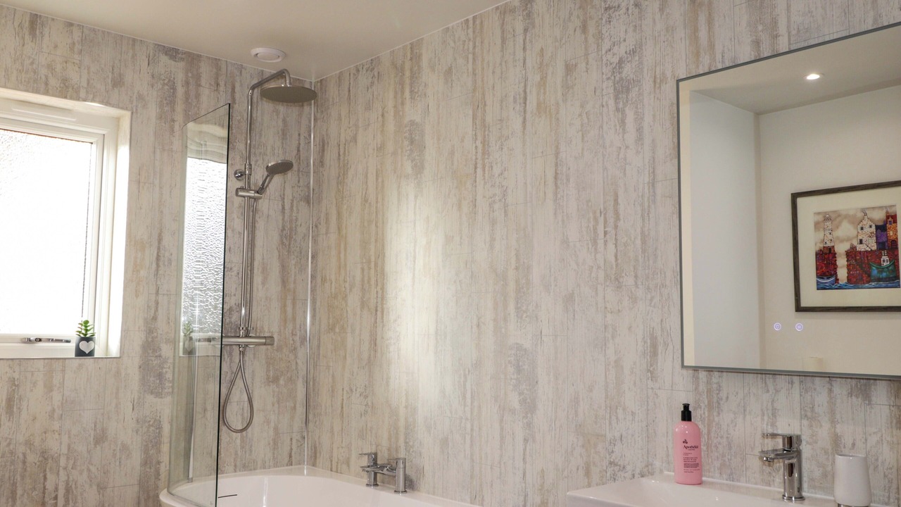 Photo of Bathroom in Aviemore