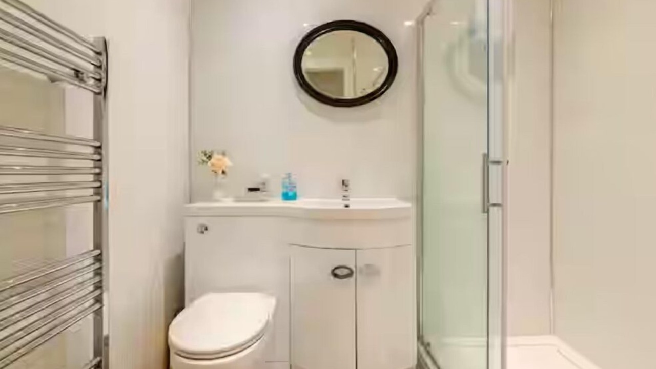 Photo of Others in Dalry