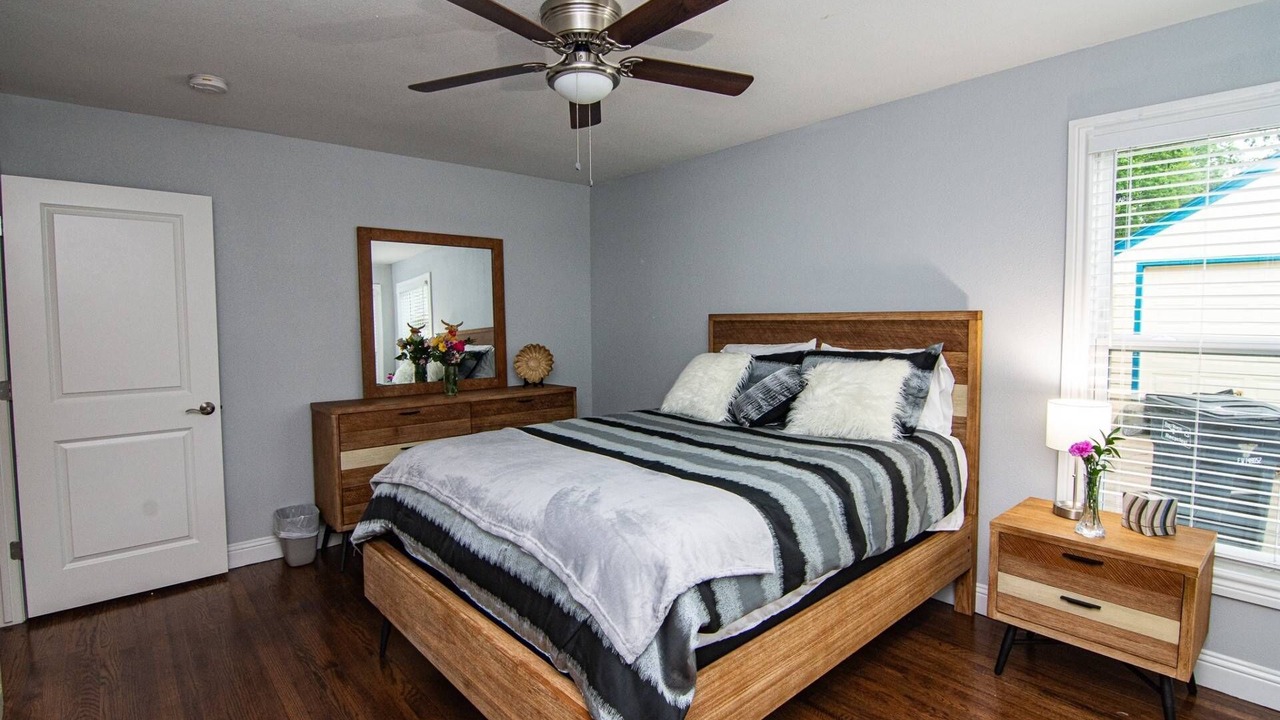 Photo of Bedroom in Arlington Heights