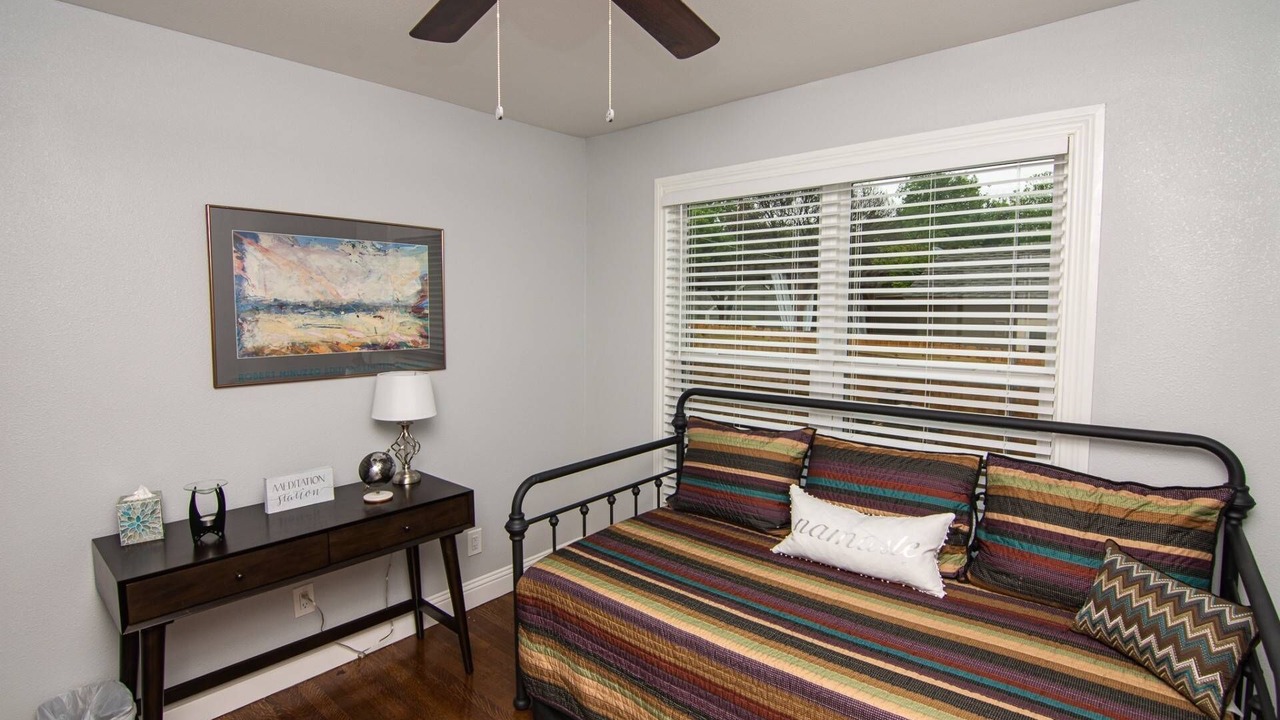 Photo of Bedroom in Arlington Heights