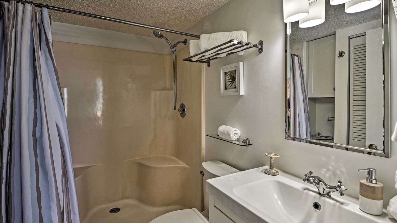 Photo of Bathroom in Ormond-by-the-Sea