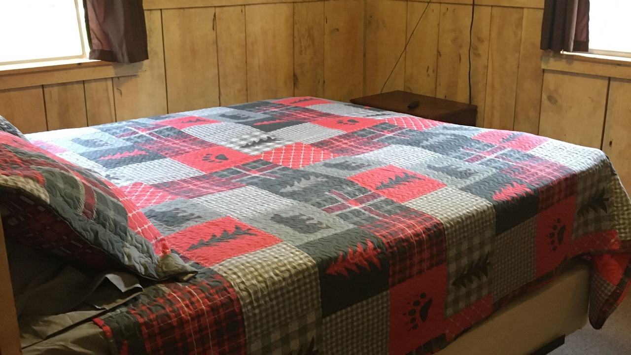 Photo of Bedroom in Gaines