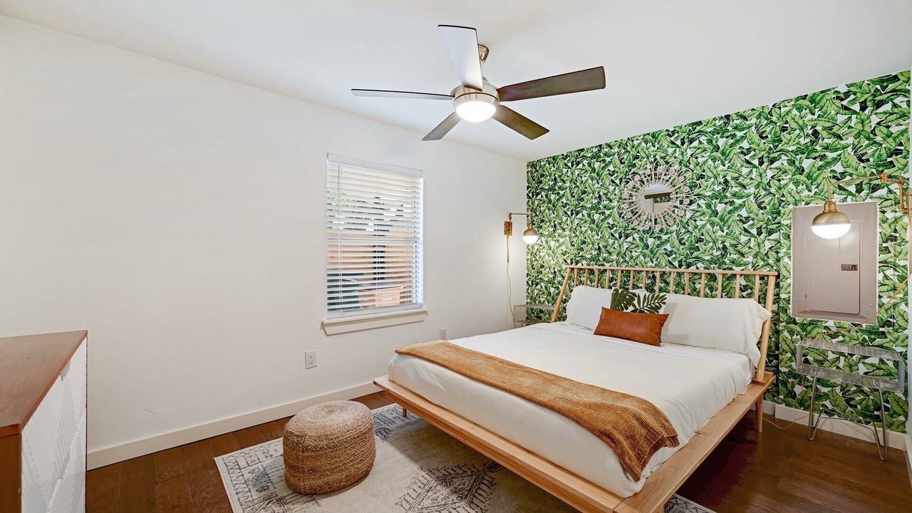 Photo of Bedroom in Rosewood
