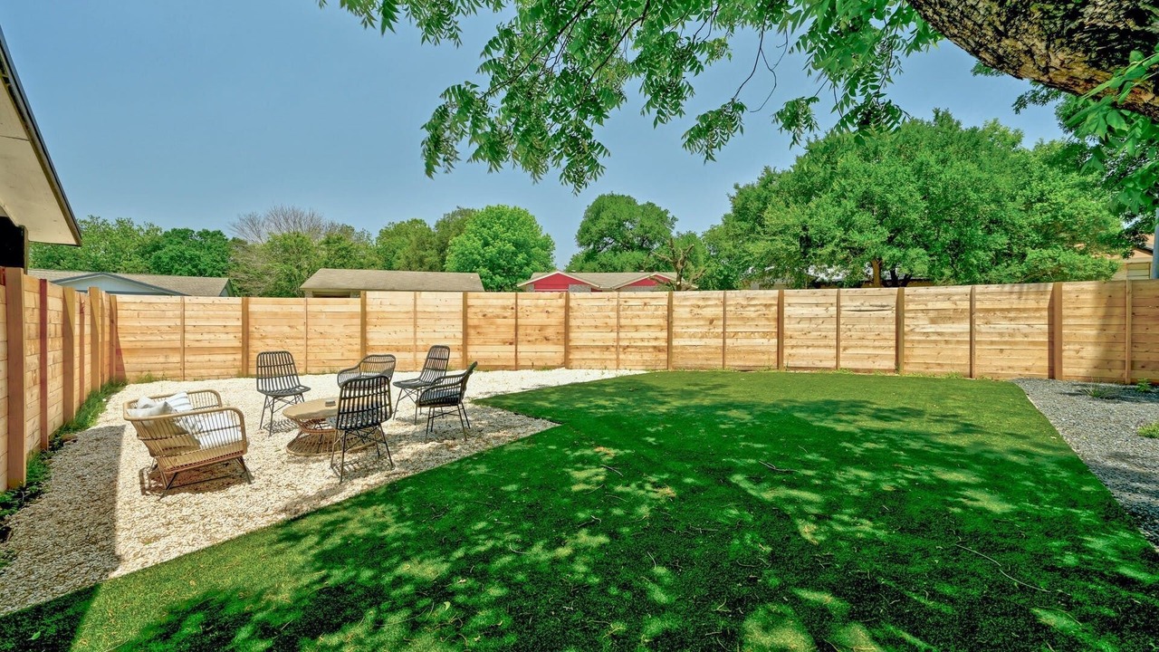 Photo of Outdoor in Rosewood