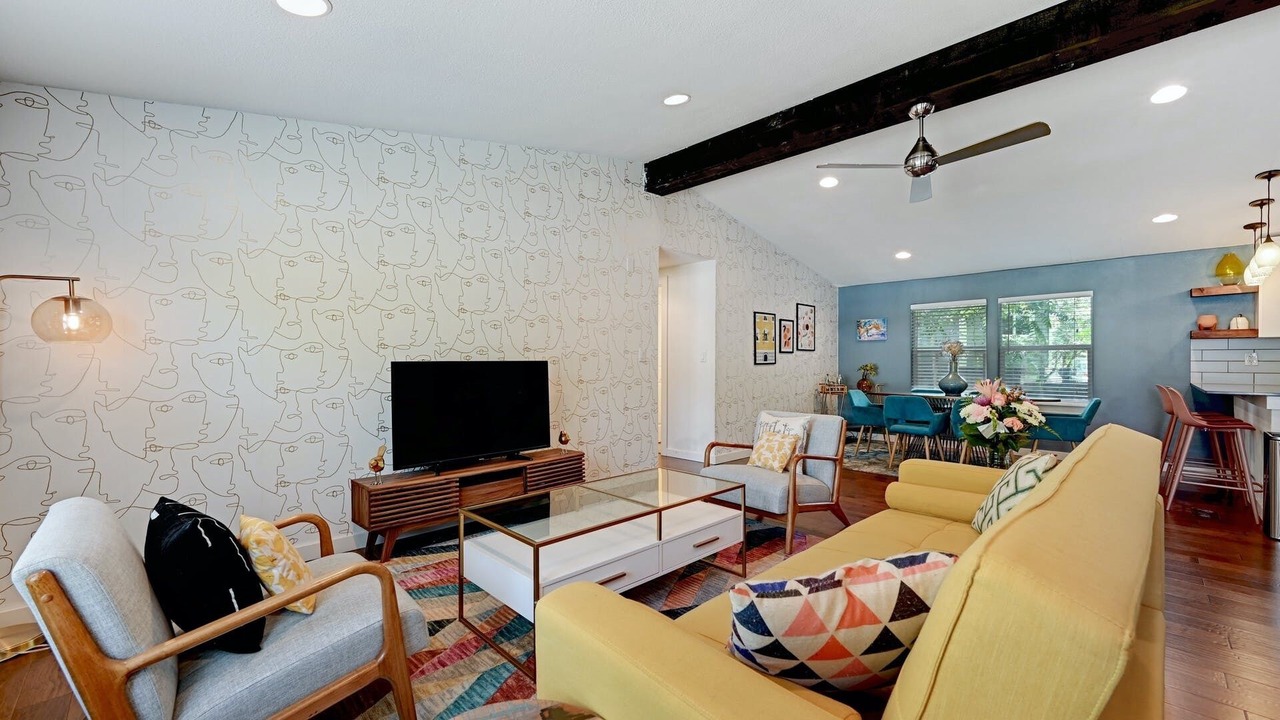 Photo of Livingroom in Rosewood