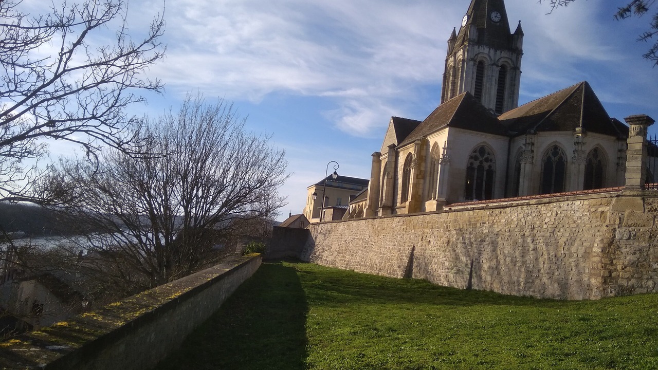 Photo of Others in Conflans-Sainte-Honorine