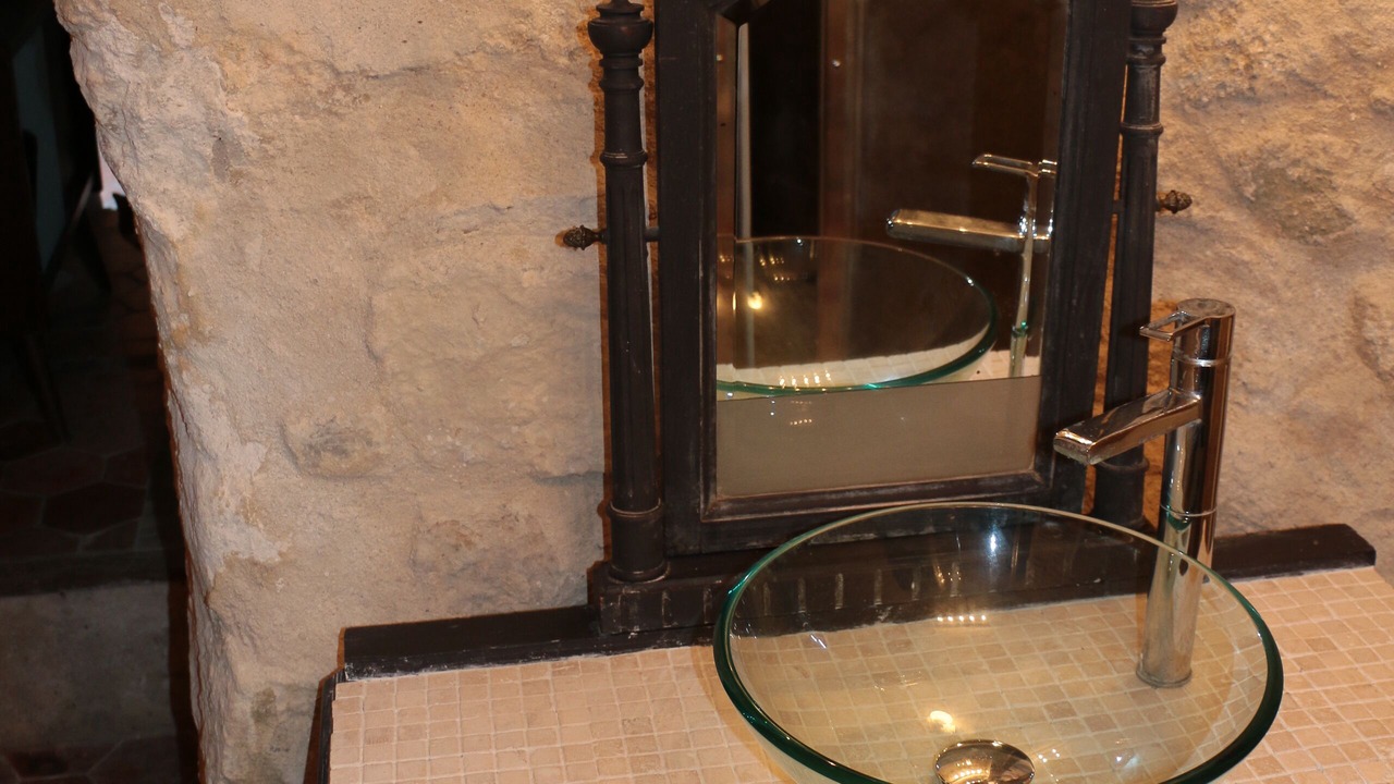 Photo of Bathroom in Conflans-Sainte-Honorine