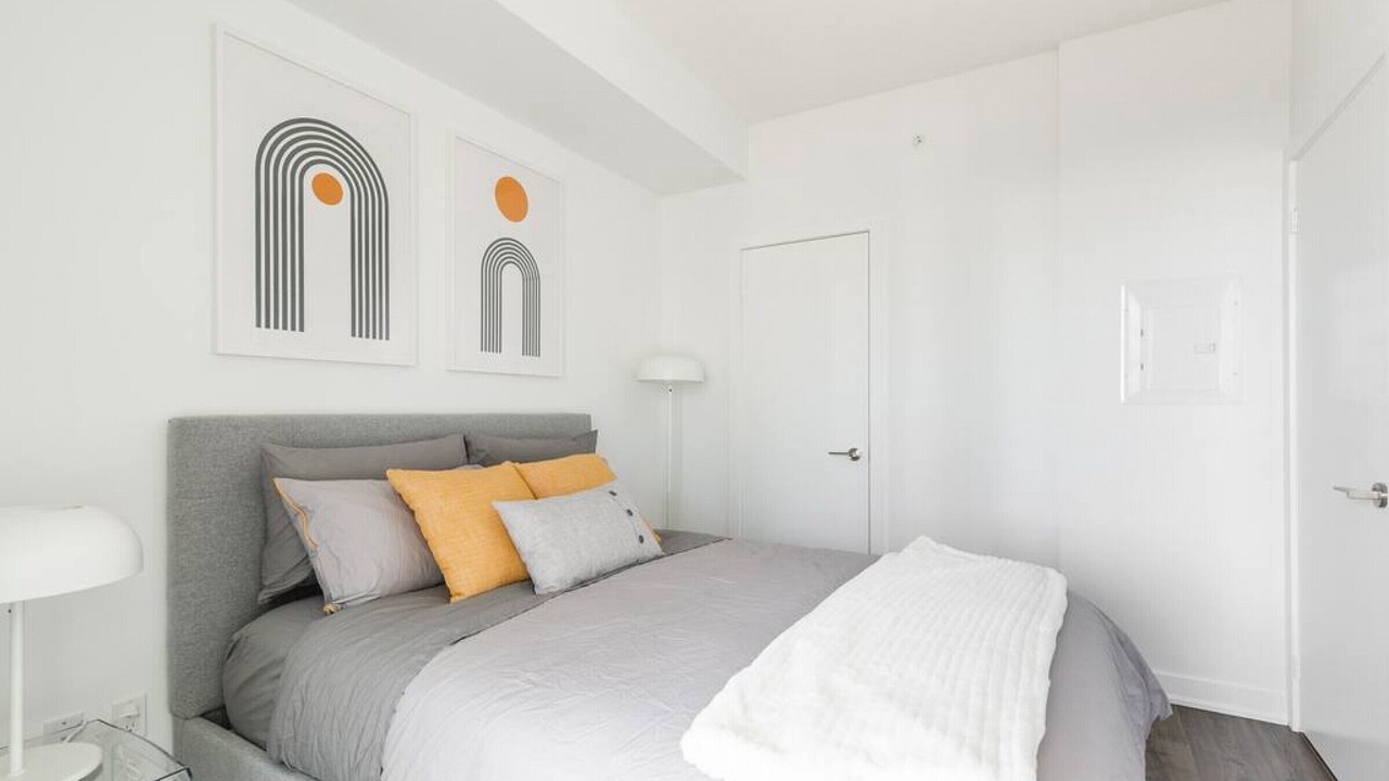 Photo of Bedroom in Toronto Entertainment District