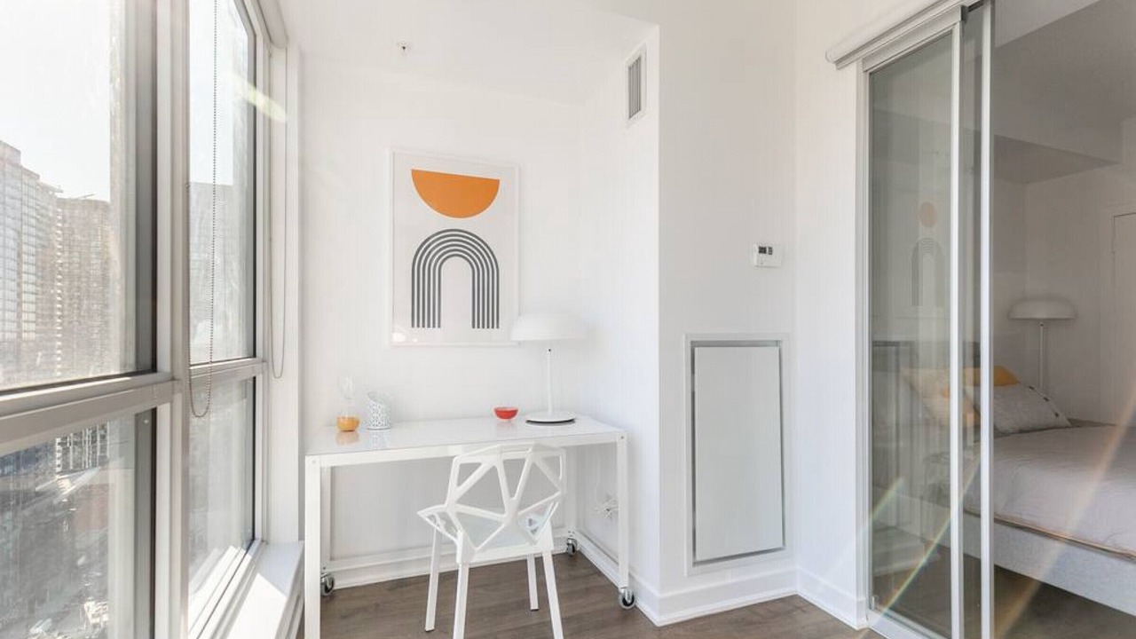 Photo of Bedroom in Toronto Entertainment District