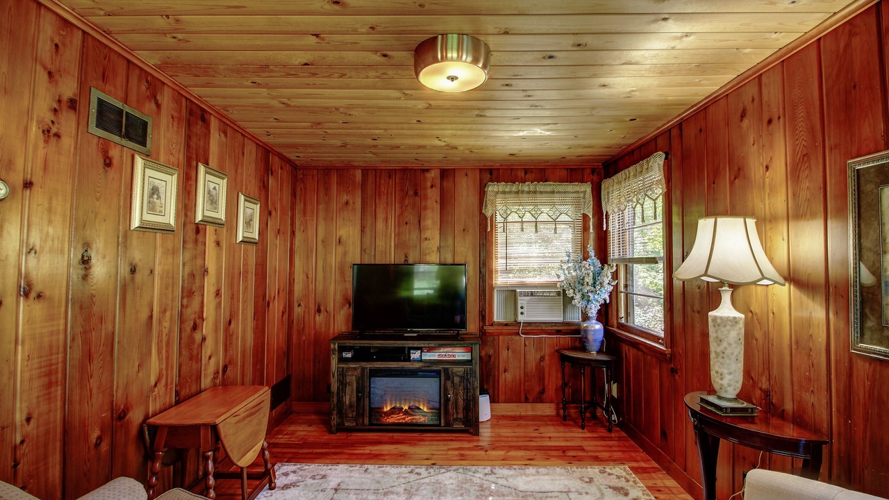 Photo of Livingroom in Pequot Lakes