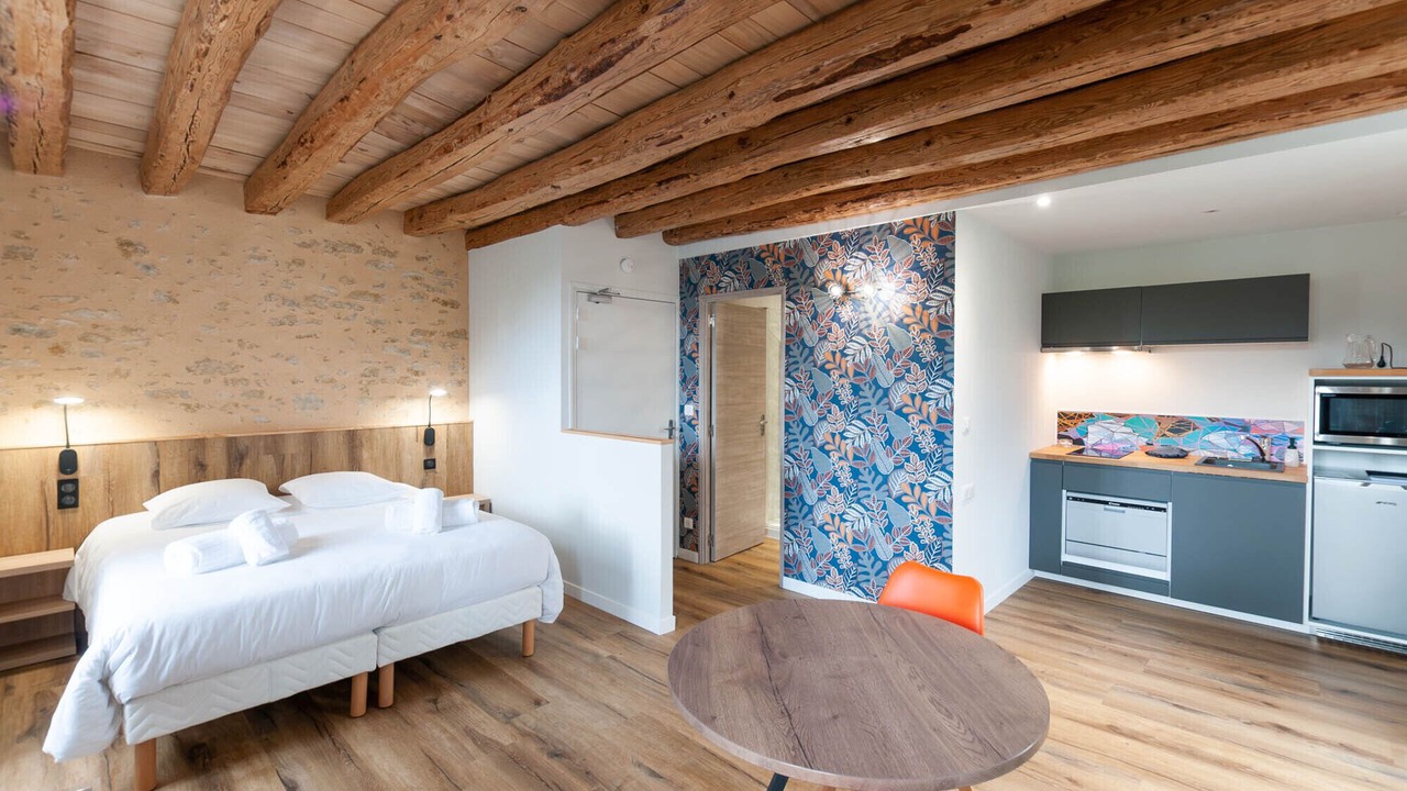 Photo of Bedroom in Malicorne-sur-Sarthe