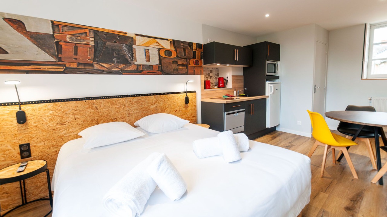 Photo of Bedroom in Malicorne-sur-Sarthe