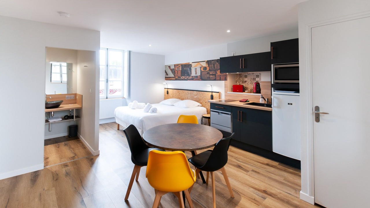 Photo of Bedroom in Malicorne-sur-Sarthe